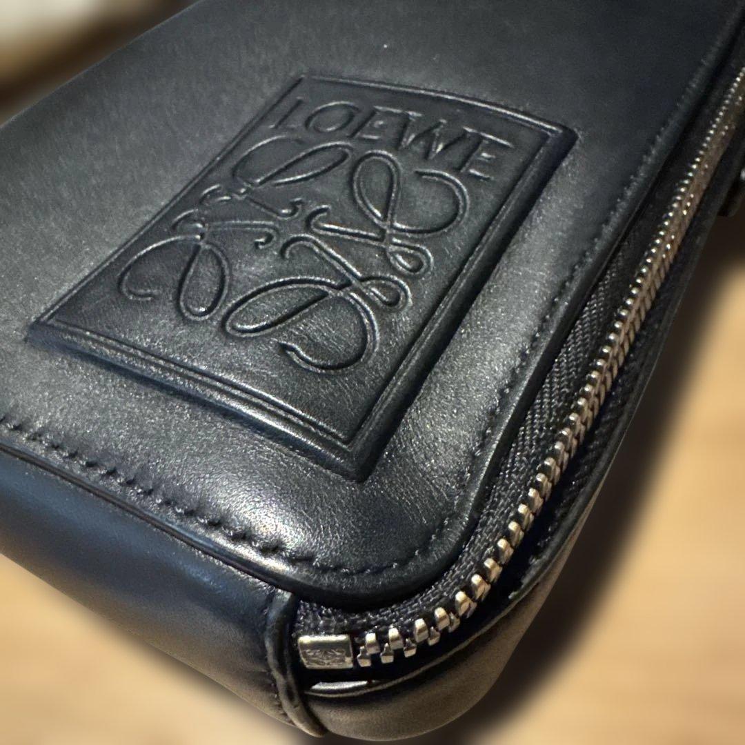 LOEWE レザー ショルダーバッグ ブラック