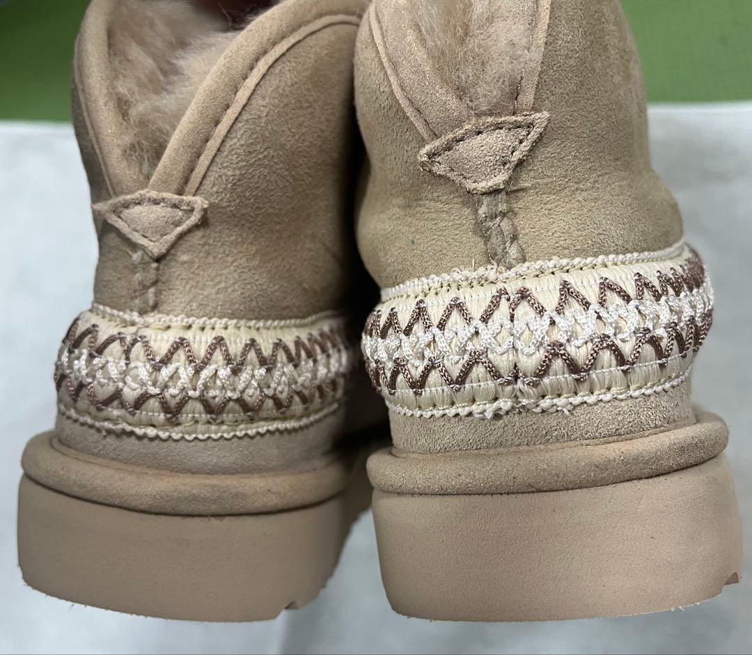 お値下げ【新品】UGG W CLASSIC MINI CRESCENT ブーツ