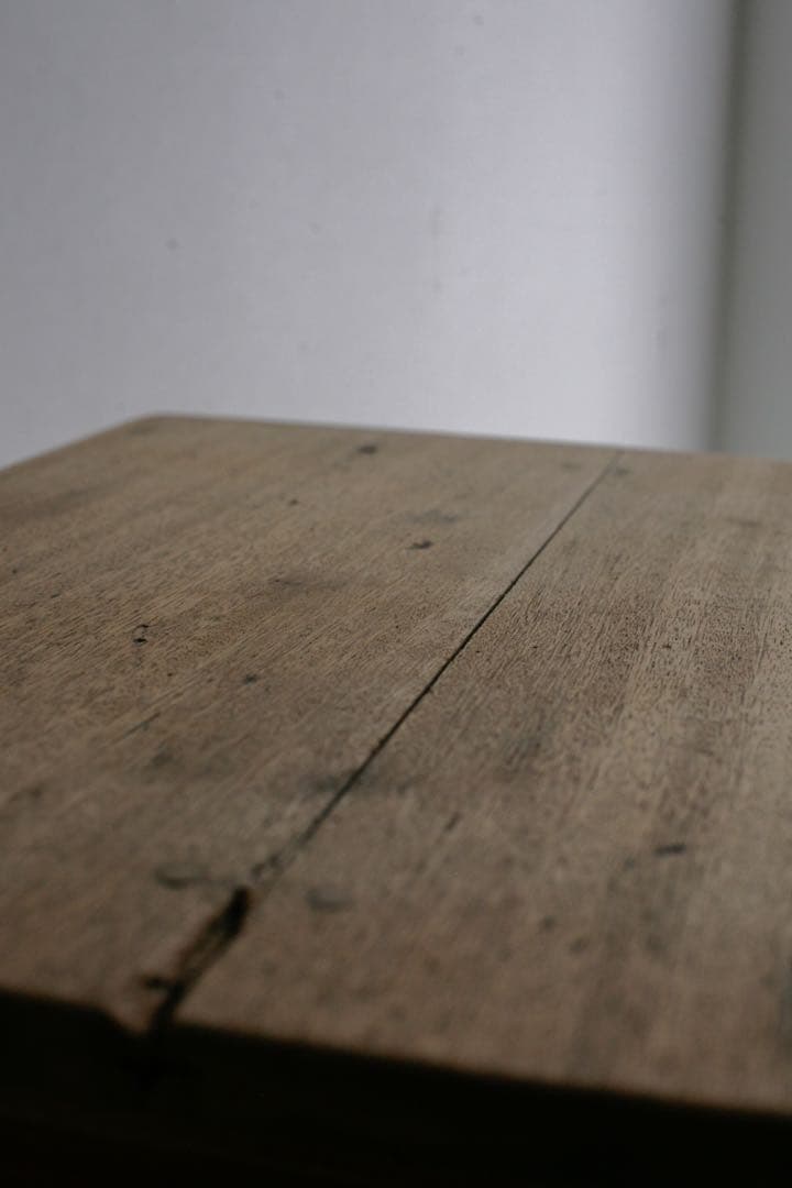 ラワン 杉 無垢材 サイドテーブル　勉強机　アンティークテーブル　古家具