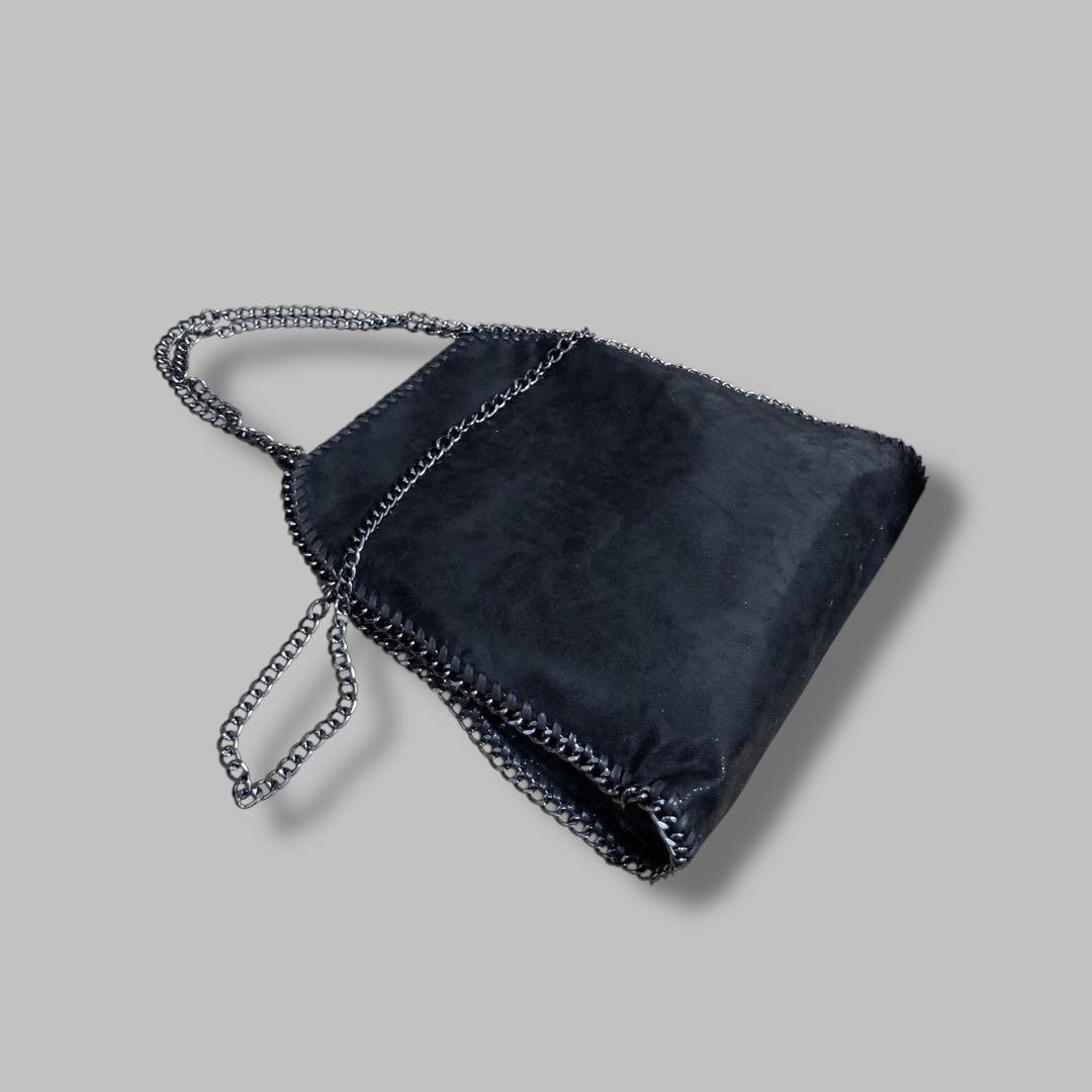 ひま CRACKED SHINY CHAIN BAG 766B