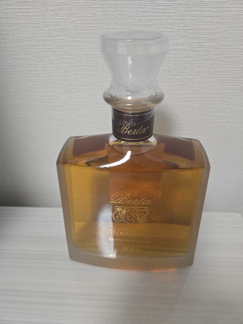 ベルタ グラッパ ロッカ二ーヴォ 2014 700ml