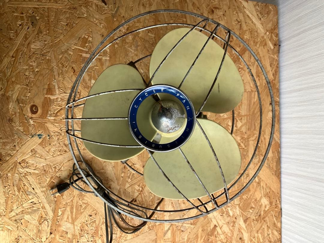 天井用 360度回転 レトロ扇風機 動作品　昭和アンティーク　列車内扇風機タイプ