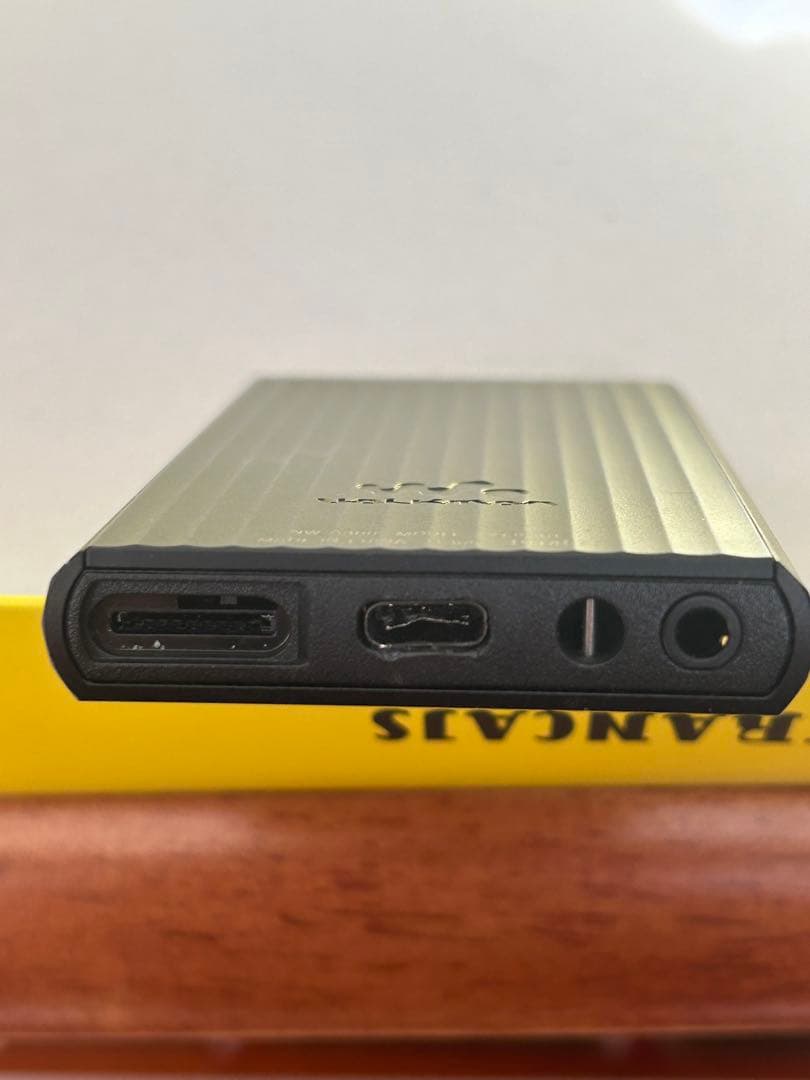 SONY ウォークマン NW-A306 デジタルプレーヤーブラック(ジャンク品)