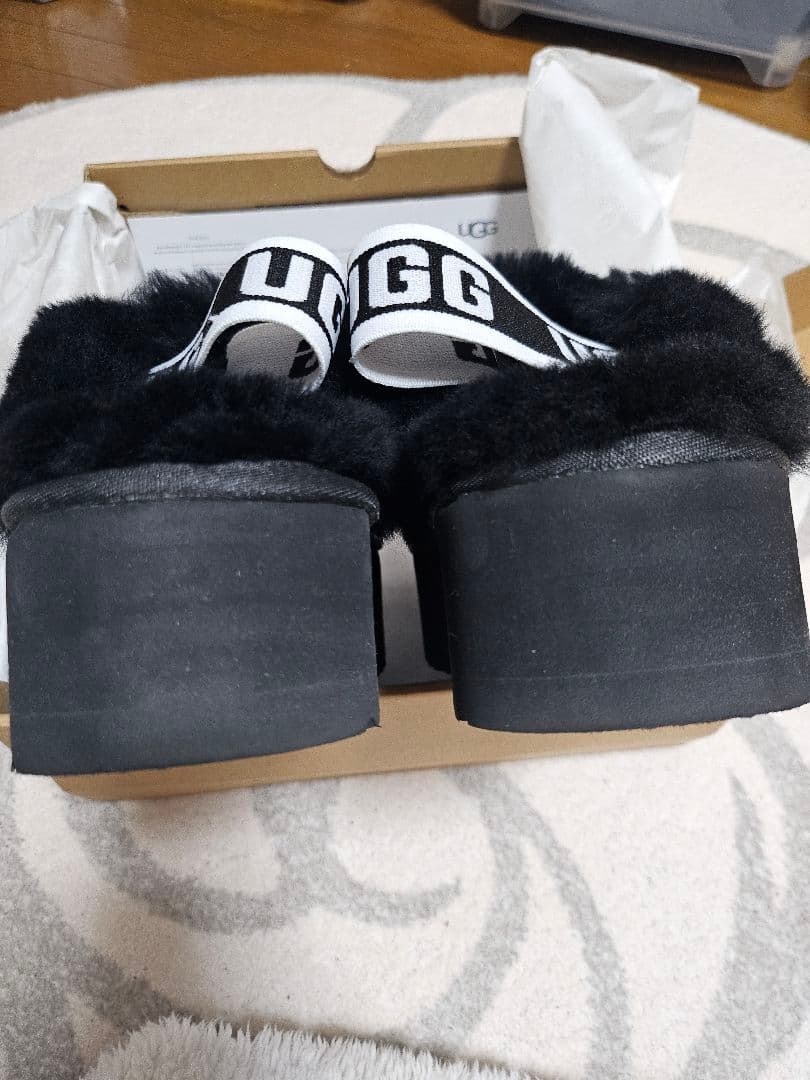 1度着用☆正規品UGGファンケット24㎝