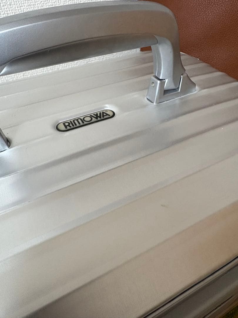 超希少！RIMOWA PORSCHE ビューティーケース　トラベル　　鍵2本付