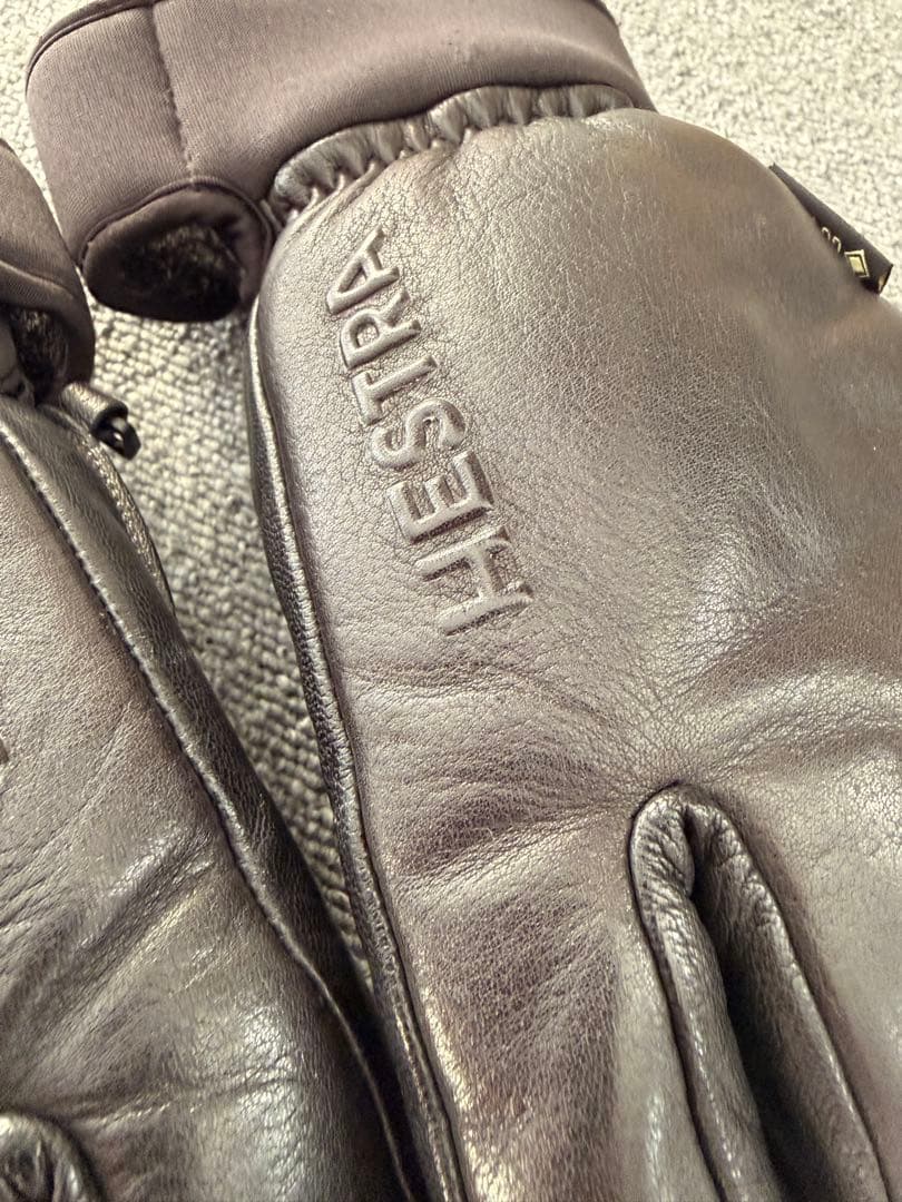 ヘストラOMNI GTX FULL LEATHER サイズ9 HAND CUFF