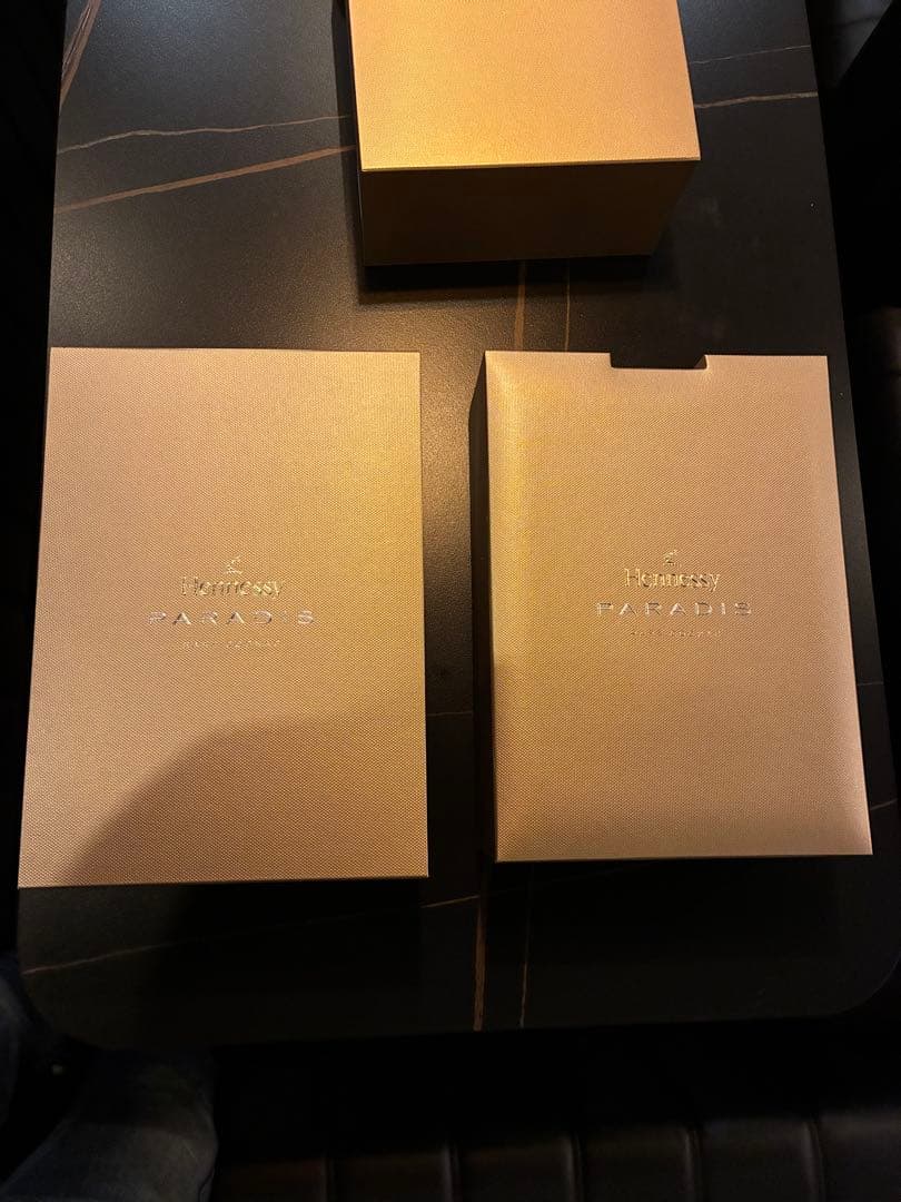 Hennessy Paradis ヘネシー　パラディ　空瓶空箱2セット