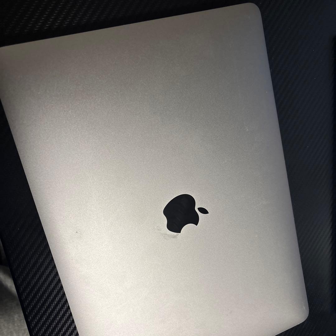 MacBook Pro 2019 13インチ