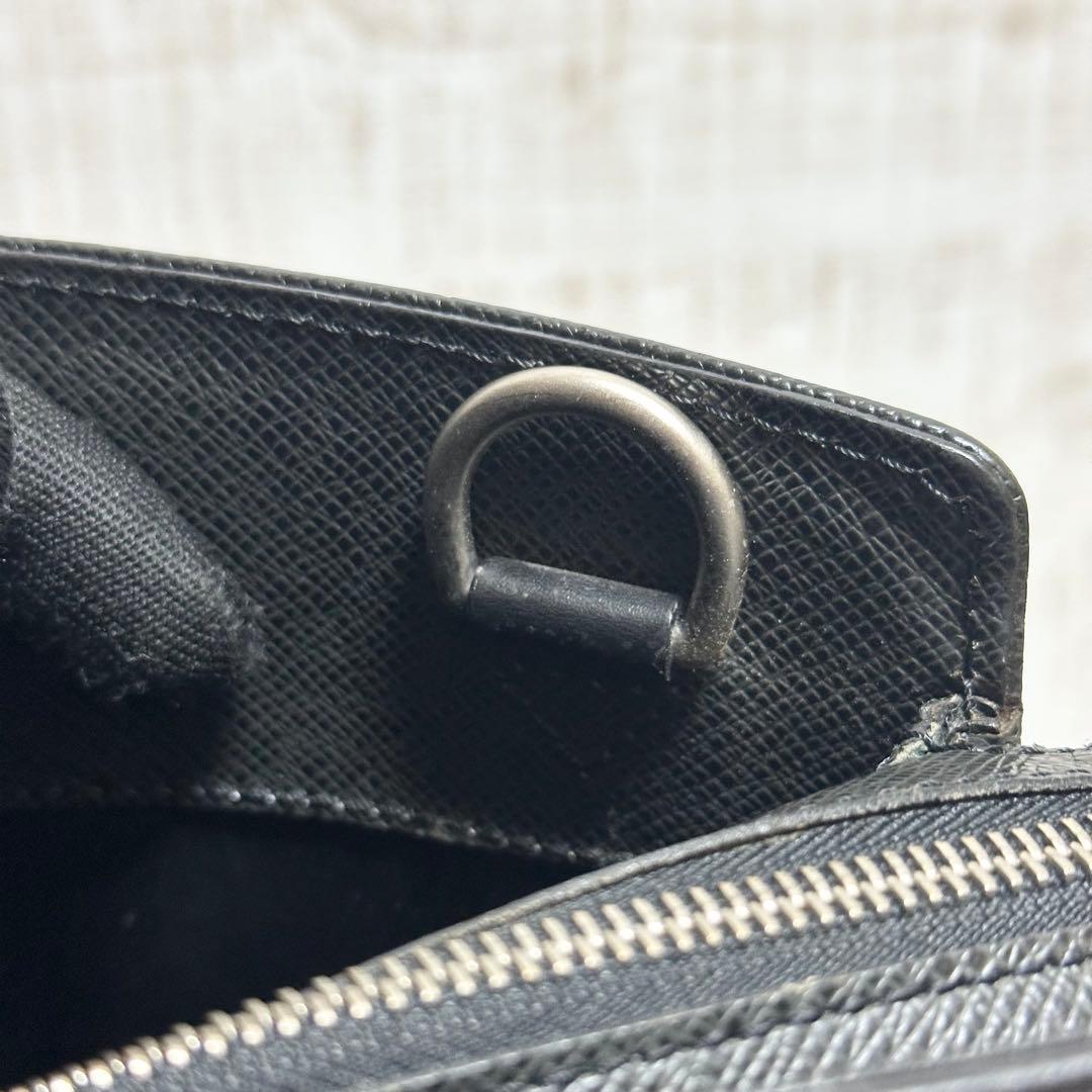 LOUIS VUITTON ルイヴィトン タイガ ポルトドキュマン ロザン