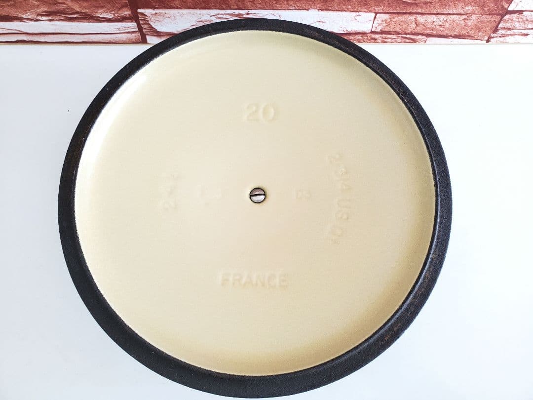 【美品】ル・クルーゼ　ココットロンド　20㎝　旧ブルー