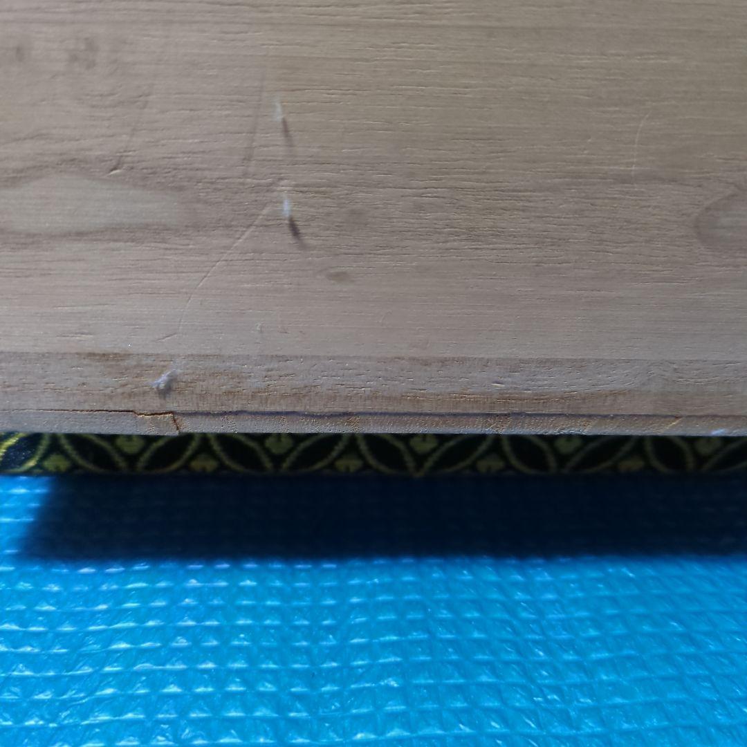 十四代柿右衛門陶器 花瓶 花と鳥のデザイン