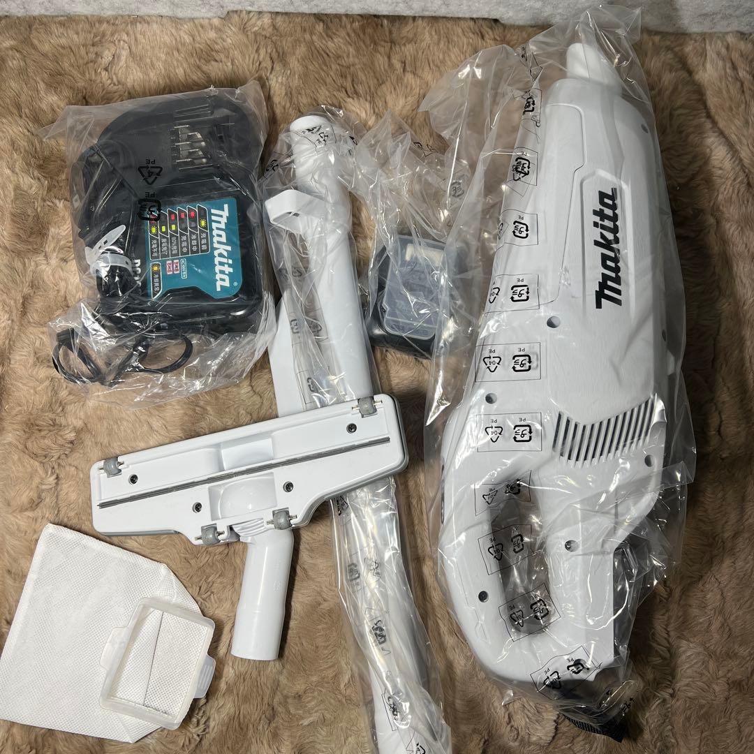 マキタ コードレス掃除機CL107 紙パック式 CL107FDSHW