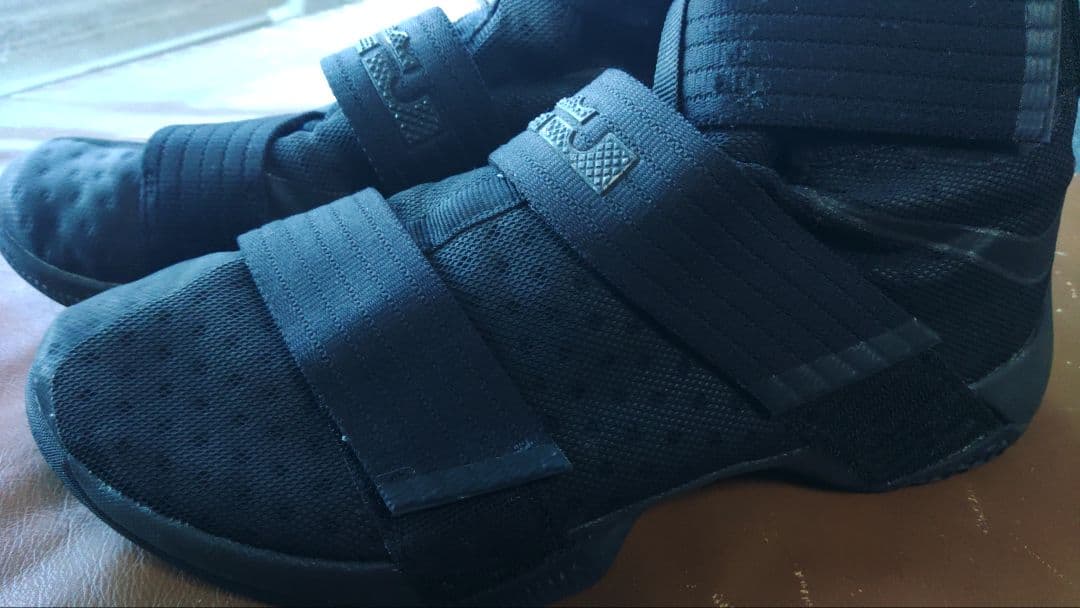 シューズ(男性用) NIKE ZOOM LEBRON SOLDIER 10 29cm