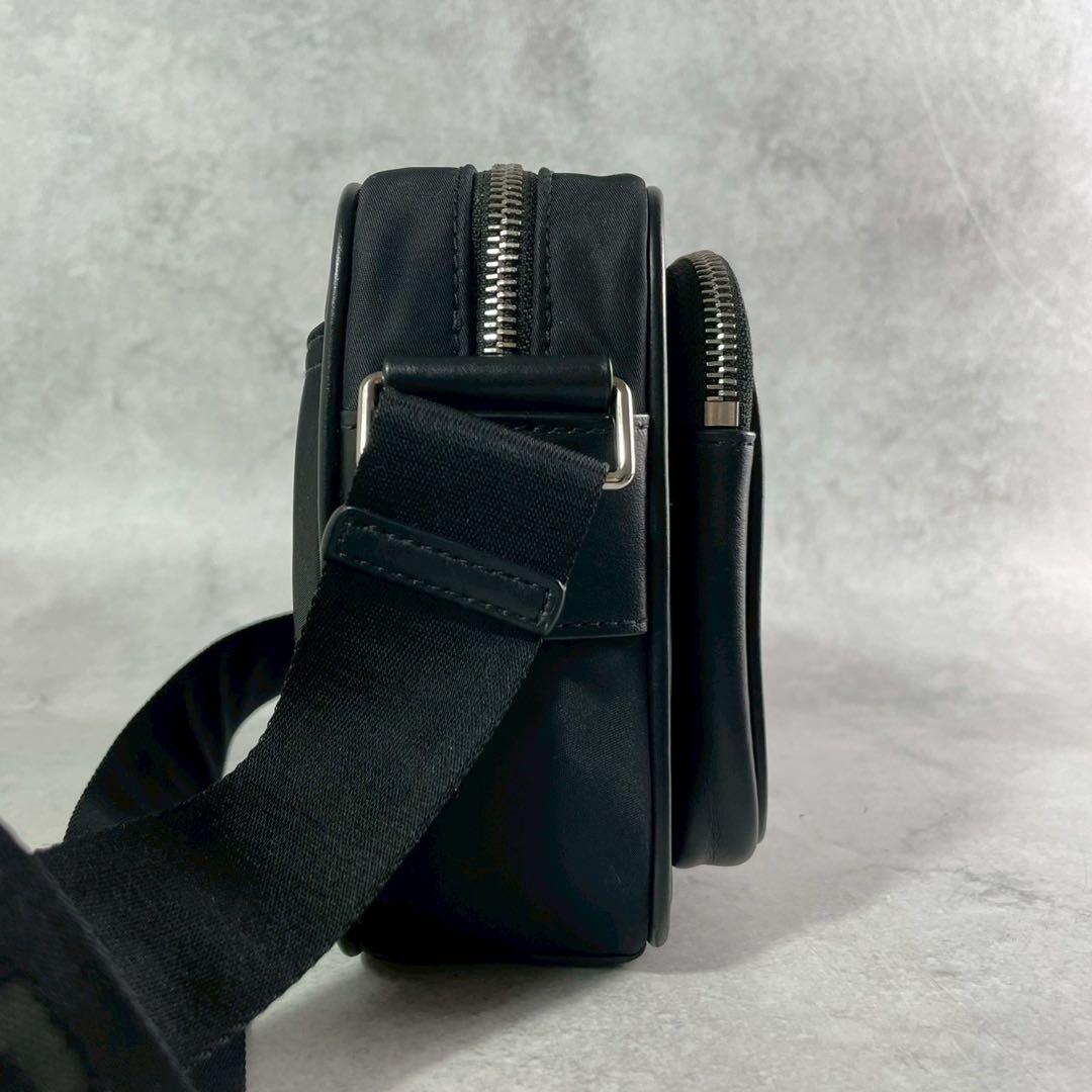 【大人気】BURBERRY ボディバッグ クロスボディ ウエストポーチ ロゴ 黒