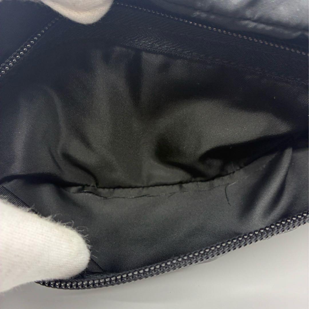 PRADA プラダ 黒 ブラック セカンドバッグ A1342C3