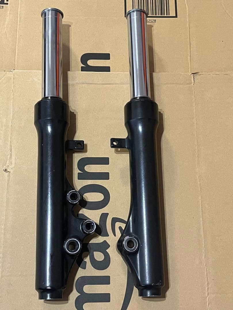 アドレスv125g 純正品　フロントフォーク