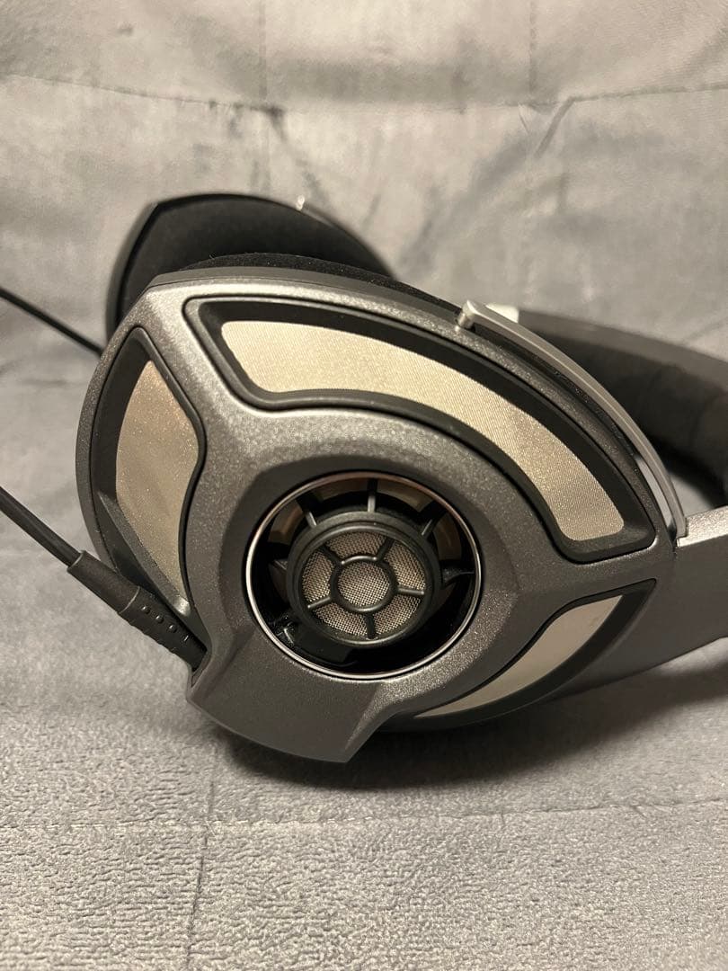 Sennheiser HD700 オープン型 オーバーイヤーヘッドホン 美品