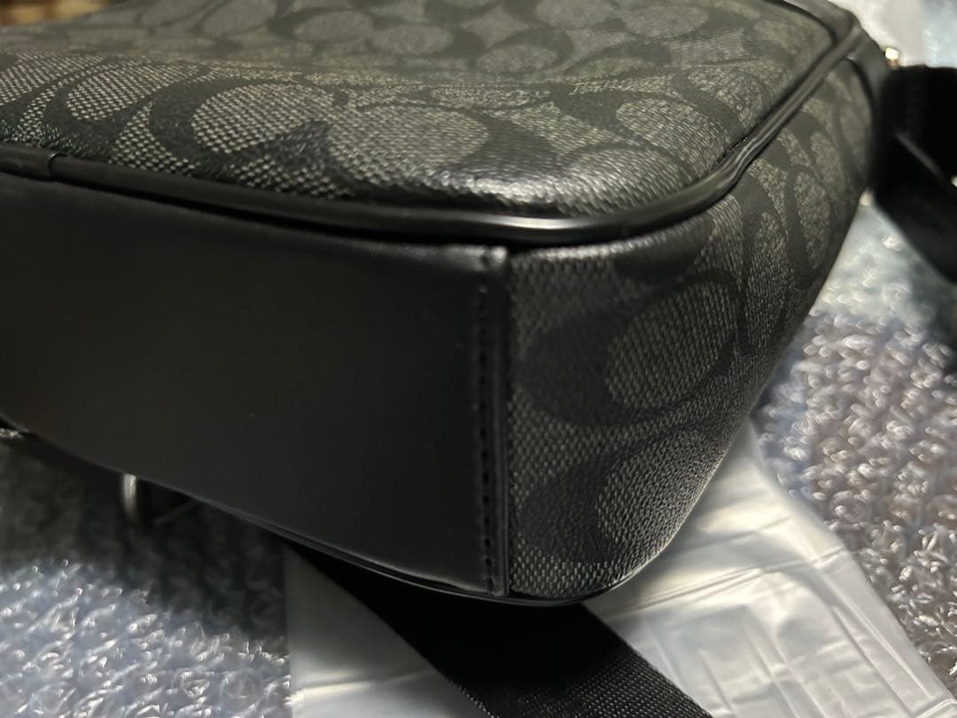 ぴかちゅうさん専用です！★超美品★COACH ブラック ショルダーバッグ