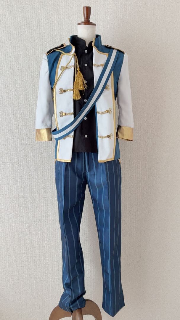 【美品】あんさんぶるスターズ！　Knights 旧ユニット衣装　コストモ　M