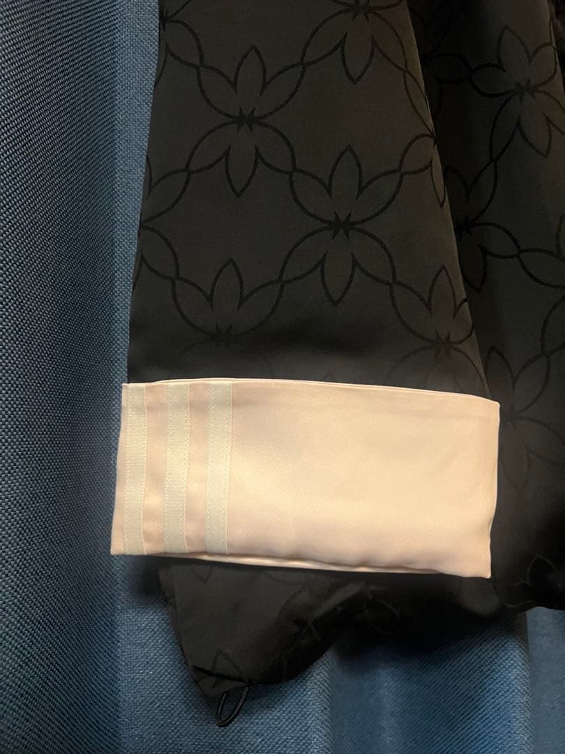 中国限定　新品 M adidas アディダス シャツ