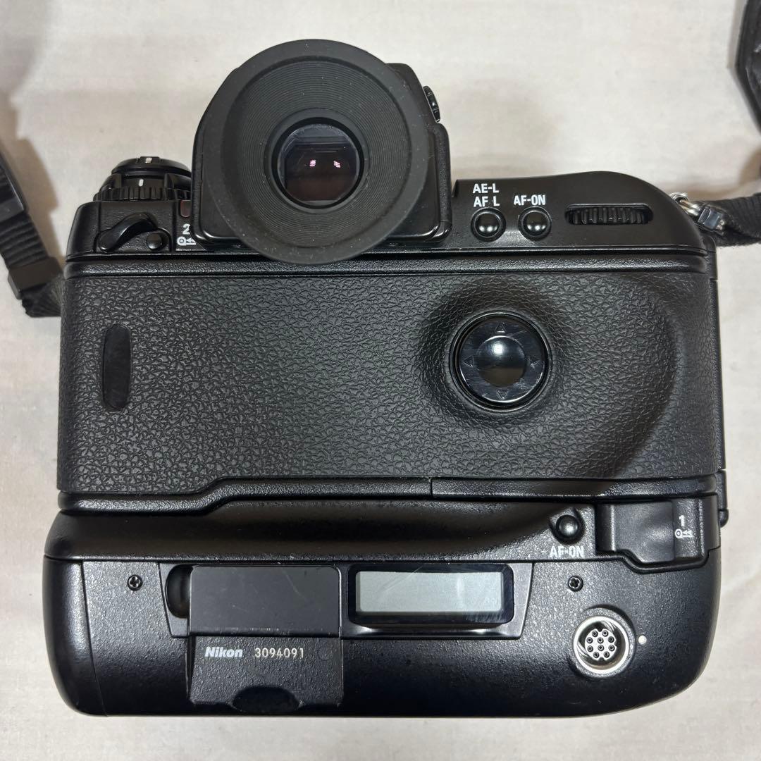 Nikon F5 一眼レフカメラ　ニコン