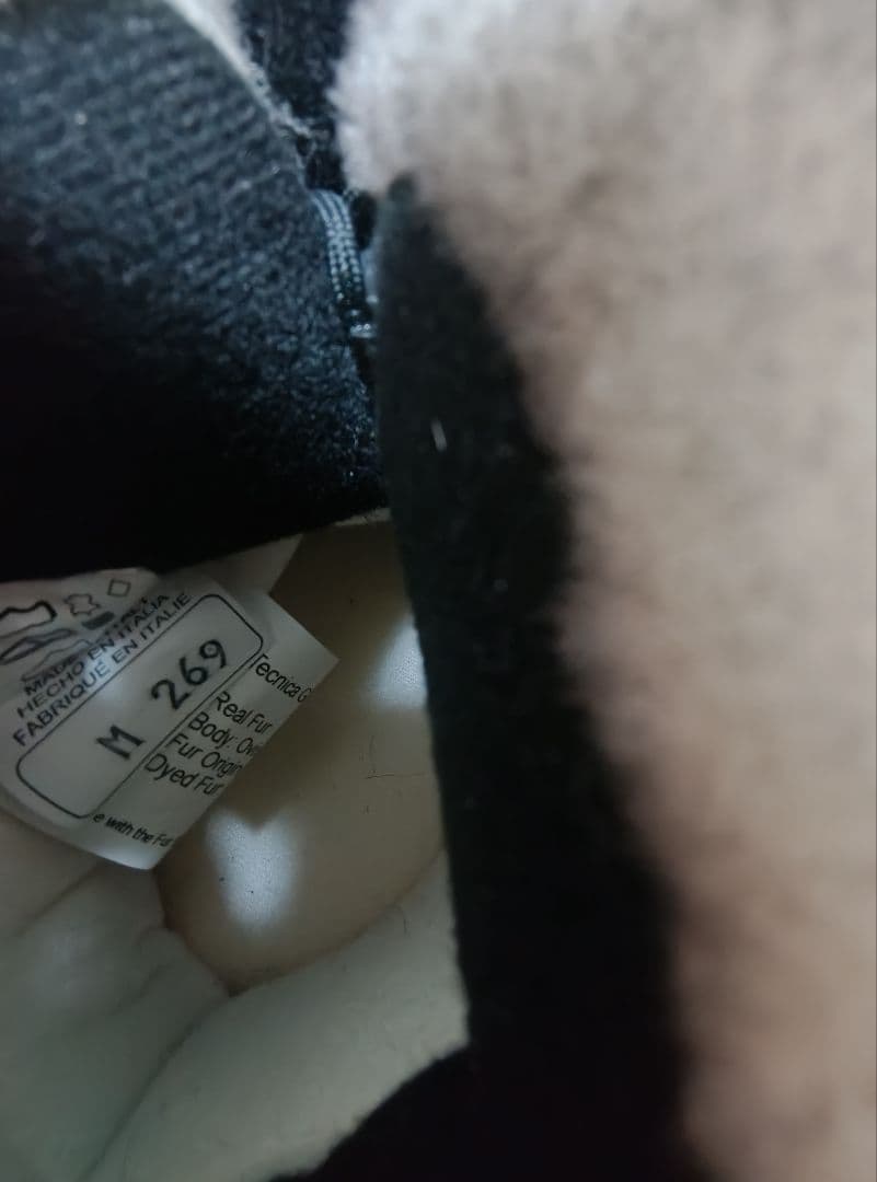 希少　JIMMY CHOO 厚底　シープスキン ムートン　 スノーブーツ