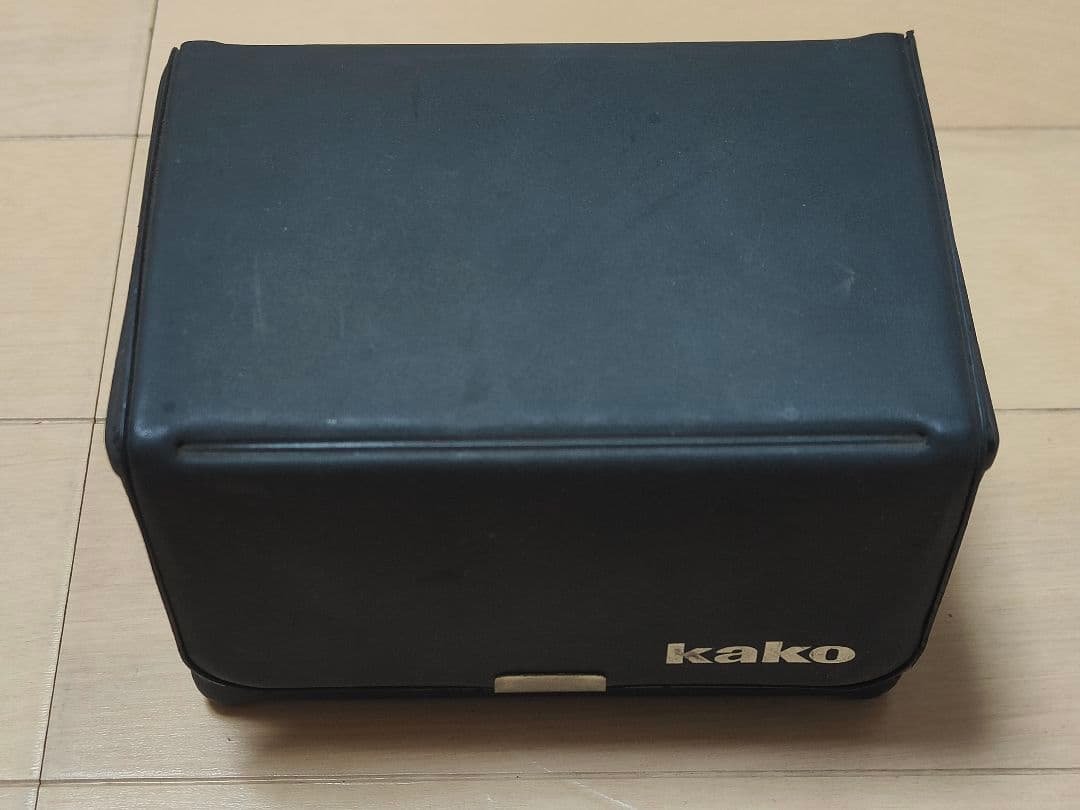 Nikomat EL フィルム一眼レフカメラ、 レンズ、ストロボ　3点セット