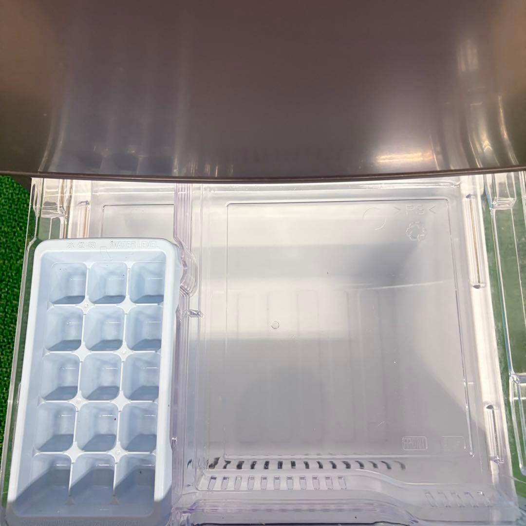 606 イチオシ！　冷蔵庫　小型　一人暮らし洗濯機も有　極美品　格安2024年製