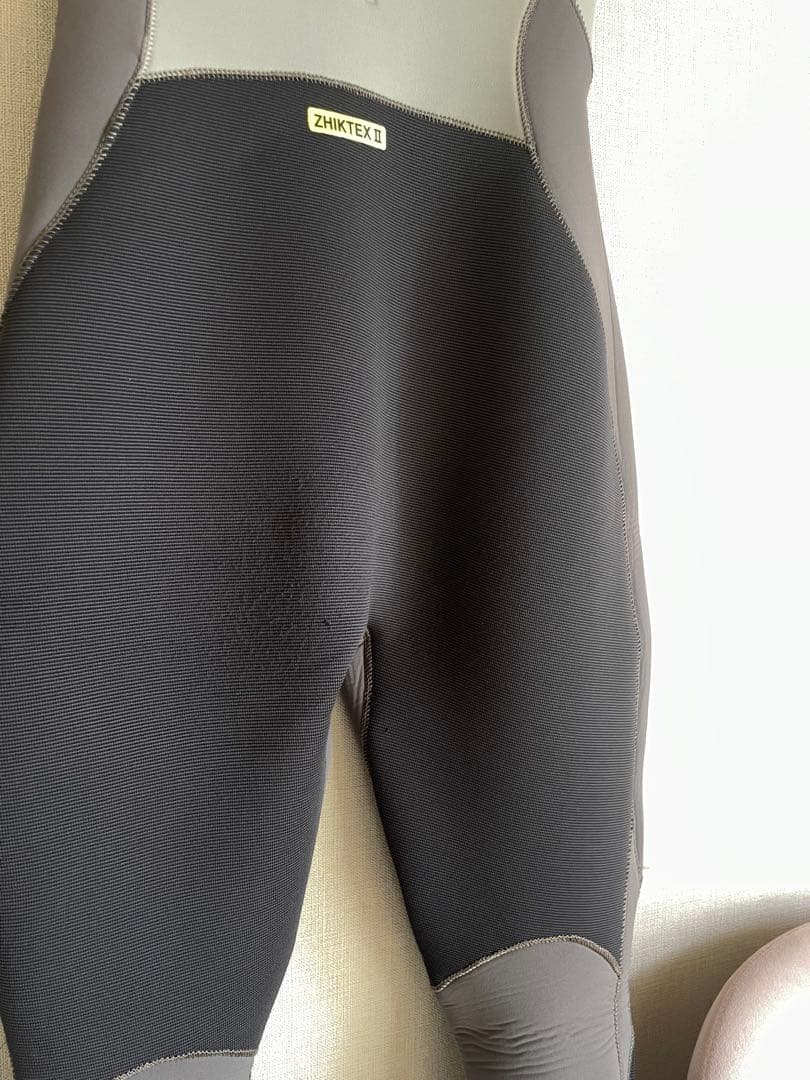 【美品】Zhik ザイク　スーパーウォーム　Women’s Sサイズ