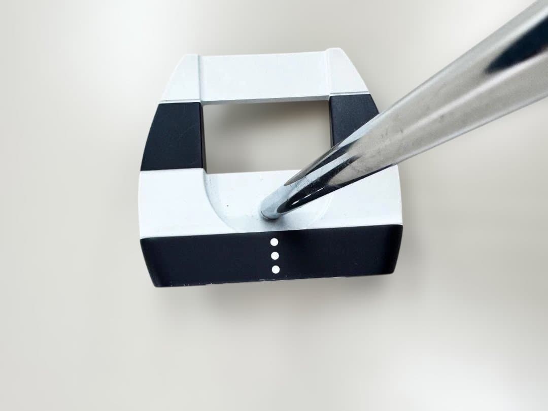 オデッセイ長尺パター 45インチ　ジェイルバード2025年