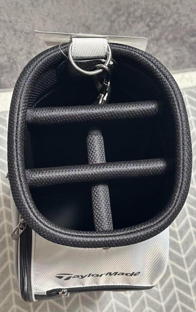 TaylorMade TRUE-LITE CART BAG ブラック/ホワイト