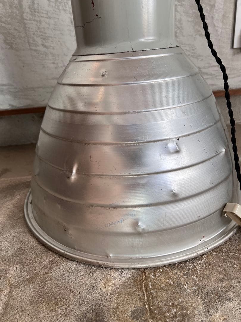 『BLACKBIRD』ヴィンテージインダストリアルランプ