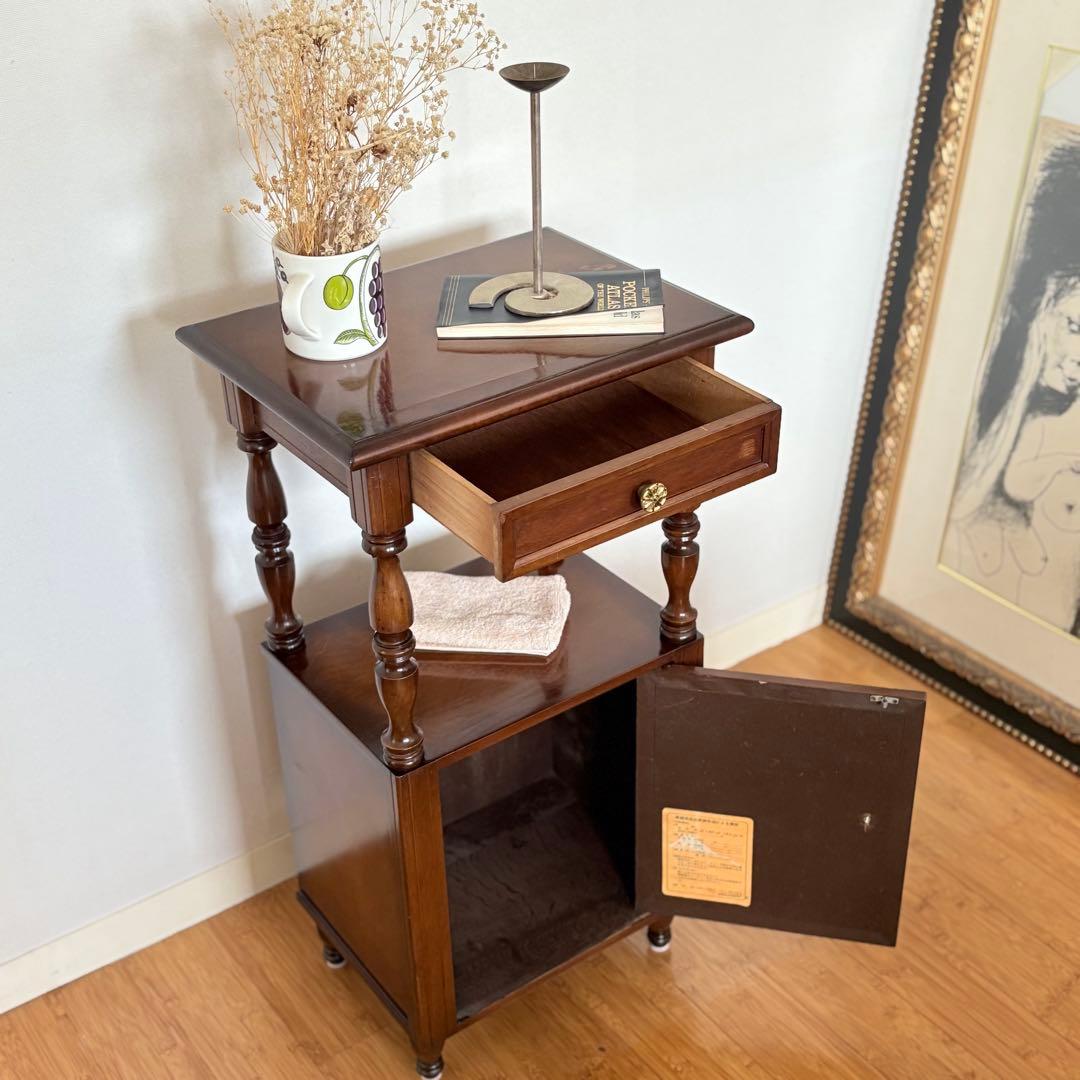 【 送料込み 】国産 ビンテージ 木製 ナイトテーブル 収納棚 引き出し付