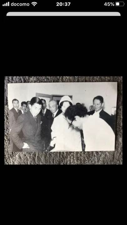 今村三郎作品 [泣く中国人の子供] 石膏彫刻 8万円。縦36横26幅20㎝