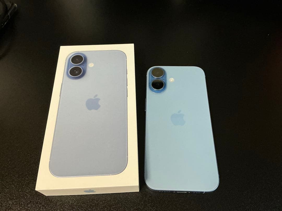 iPhone17 ミストブルー 256GB 美品