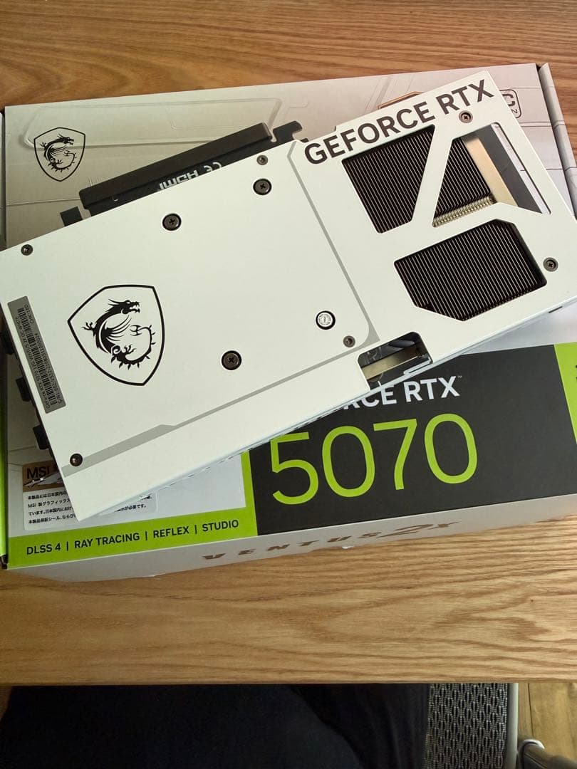 【使用2週間】 MSI GEFORCE RTX 5070 VENTUS 2X