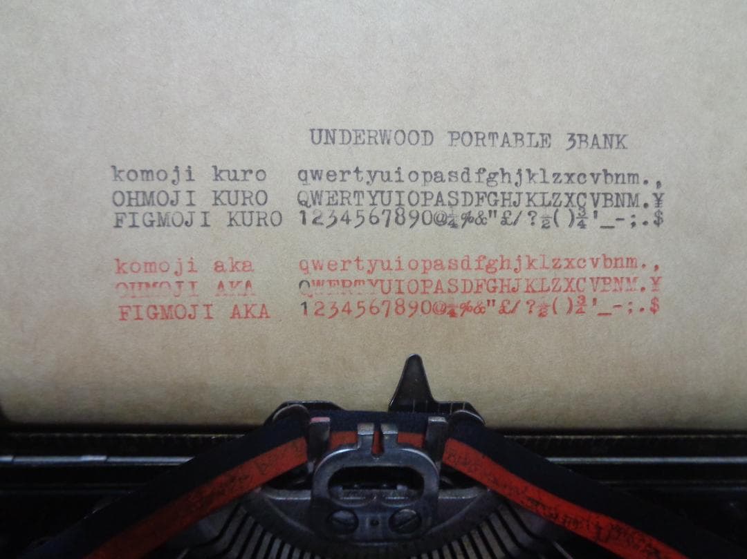 専用　実働品　UNDERWOOD PORTABLE 3BANK タイプライター