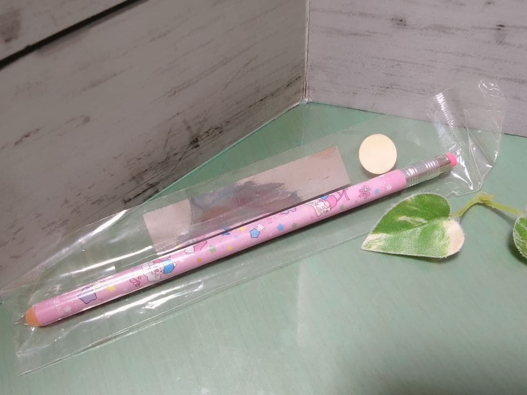 ★昭和レトロ★キキララ★リトルツインスターズ★シャープペン鍵付き交換ノート下敷き