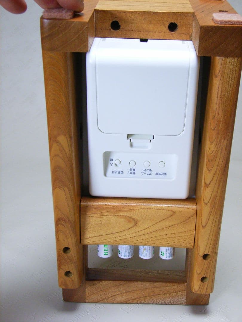 S012総欅板材ハンドル付き斜め型電波目覚まし時計（カシオTQT−351NJ使用