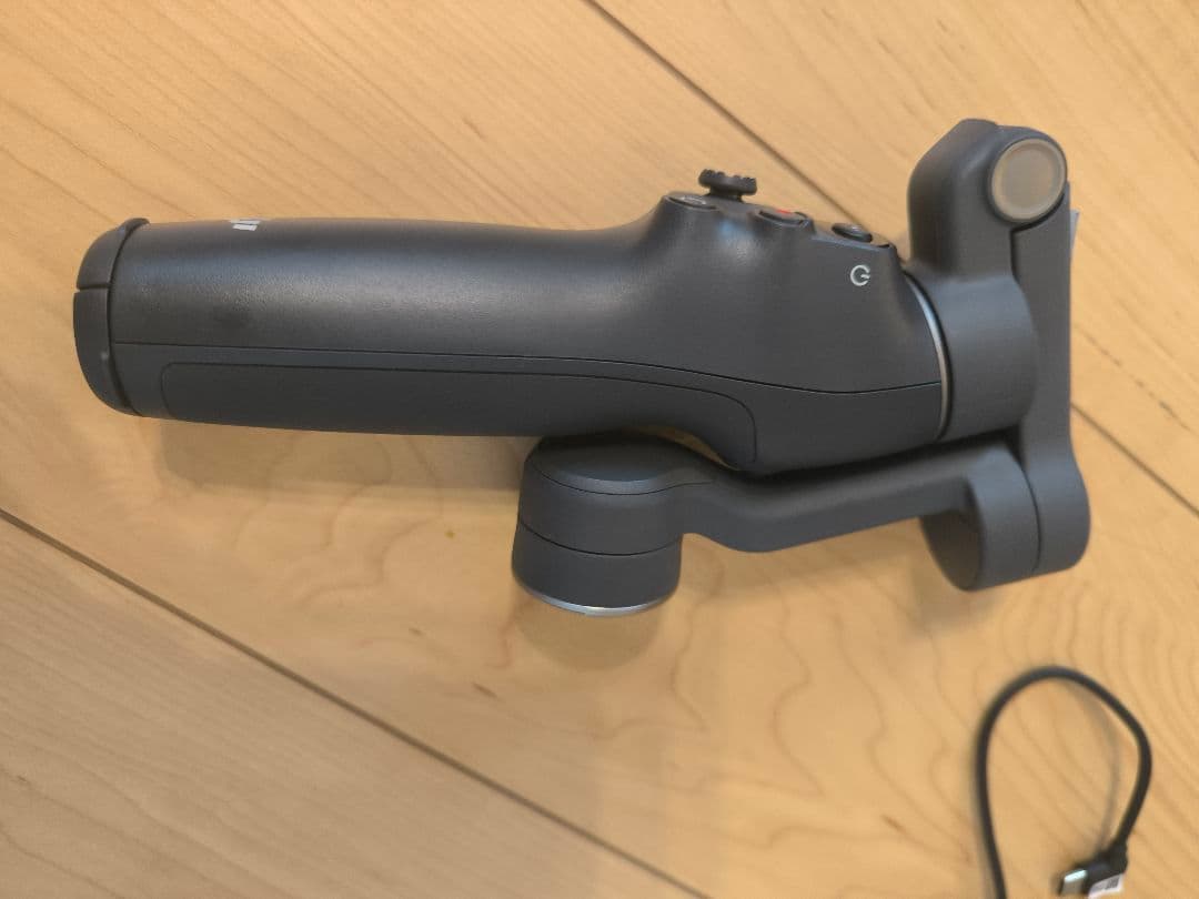 DJI Osmo Mobile 7P OM7P ジンバルカメラ スタビライザー