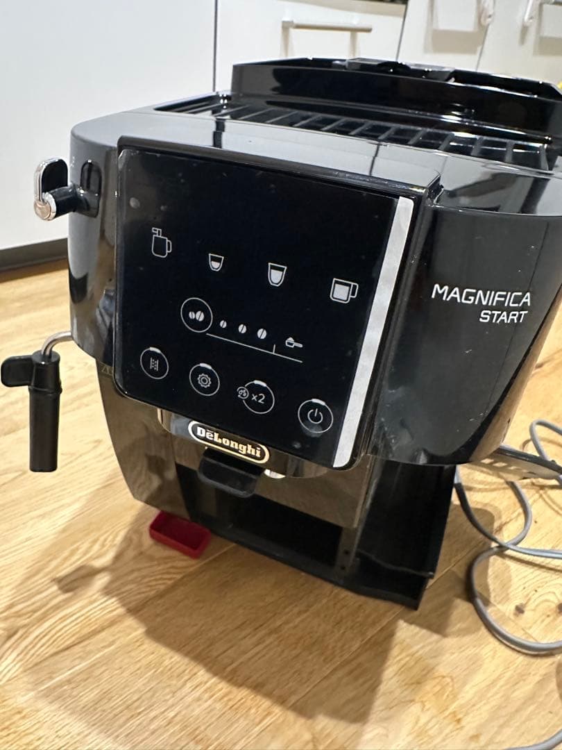 デロンギ　マグニフィカ START ブラック　ecam22020B