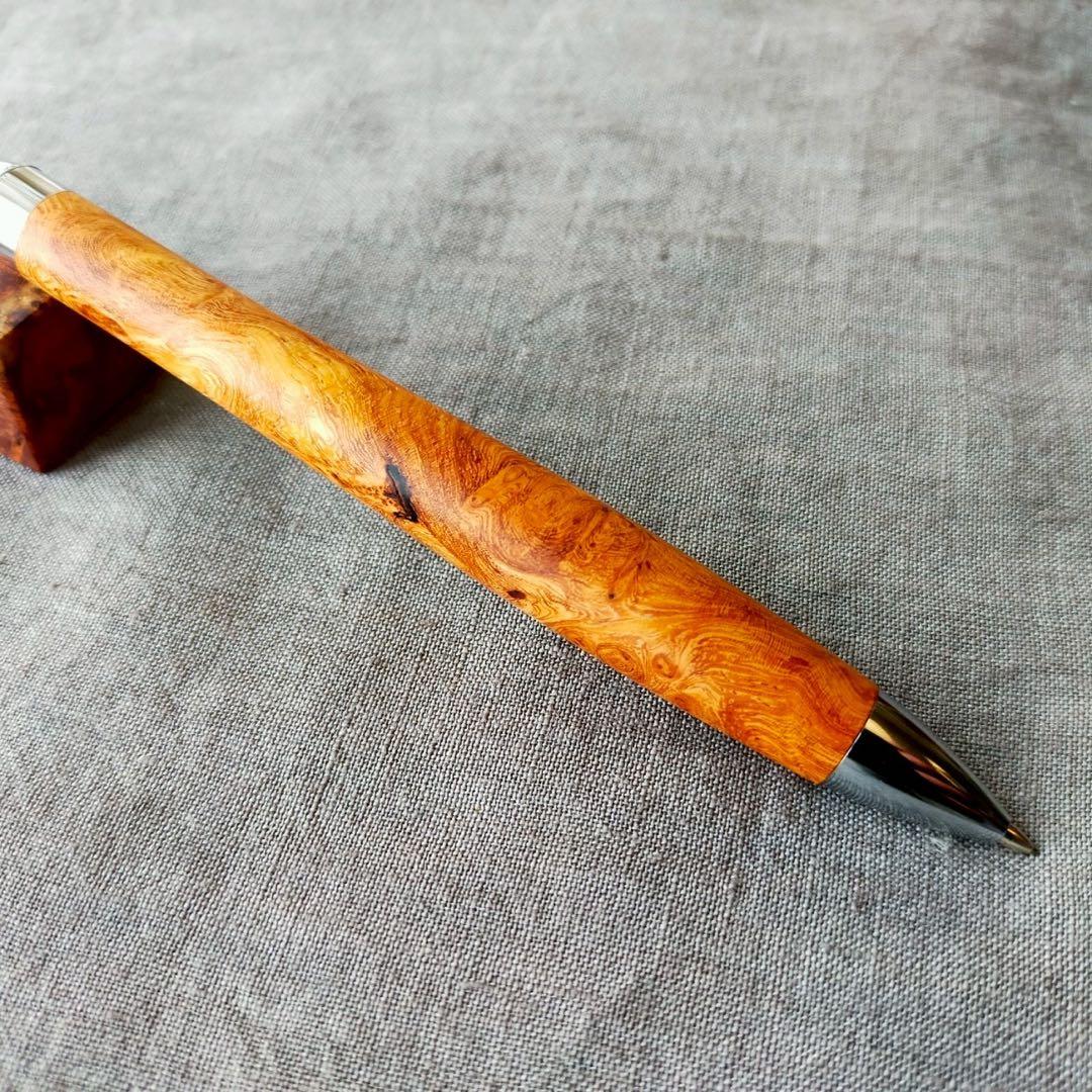 花梨瘤　ハンドメイド　木軸シャープペン　0.5mm　天然木　シルバー