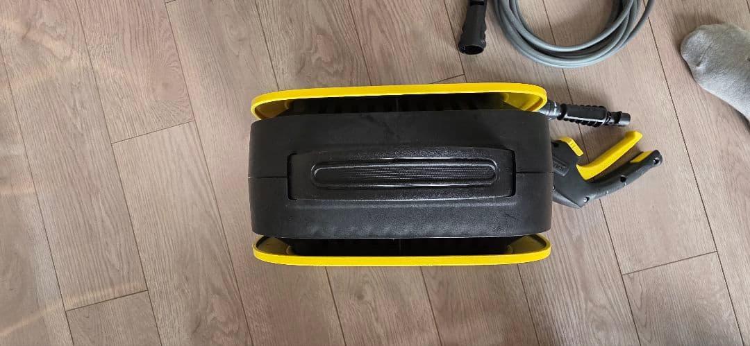 ま*ゆ様 ◎【美品】ケルヒャー 高圧洗浄機 KMINI