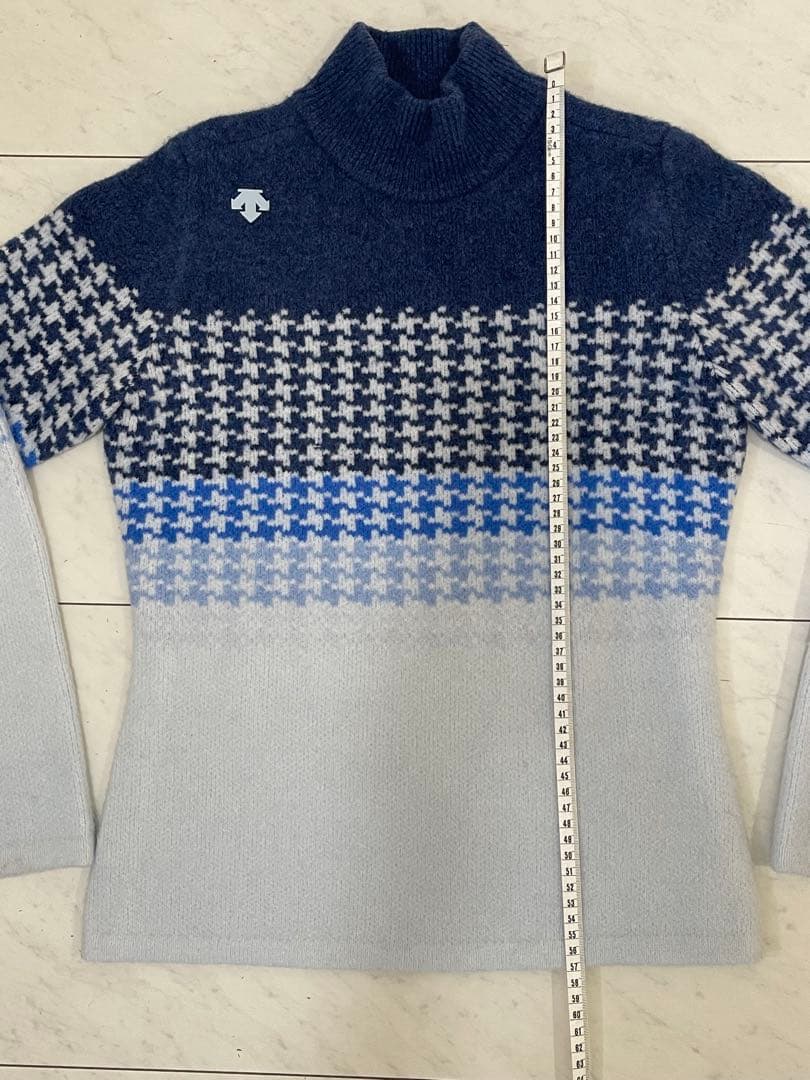 デサントゴルフ　紡毛ダブルジャガードボトルネックボーダーセーター　レディース