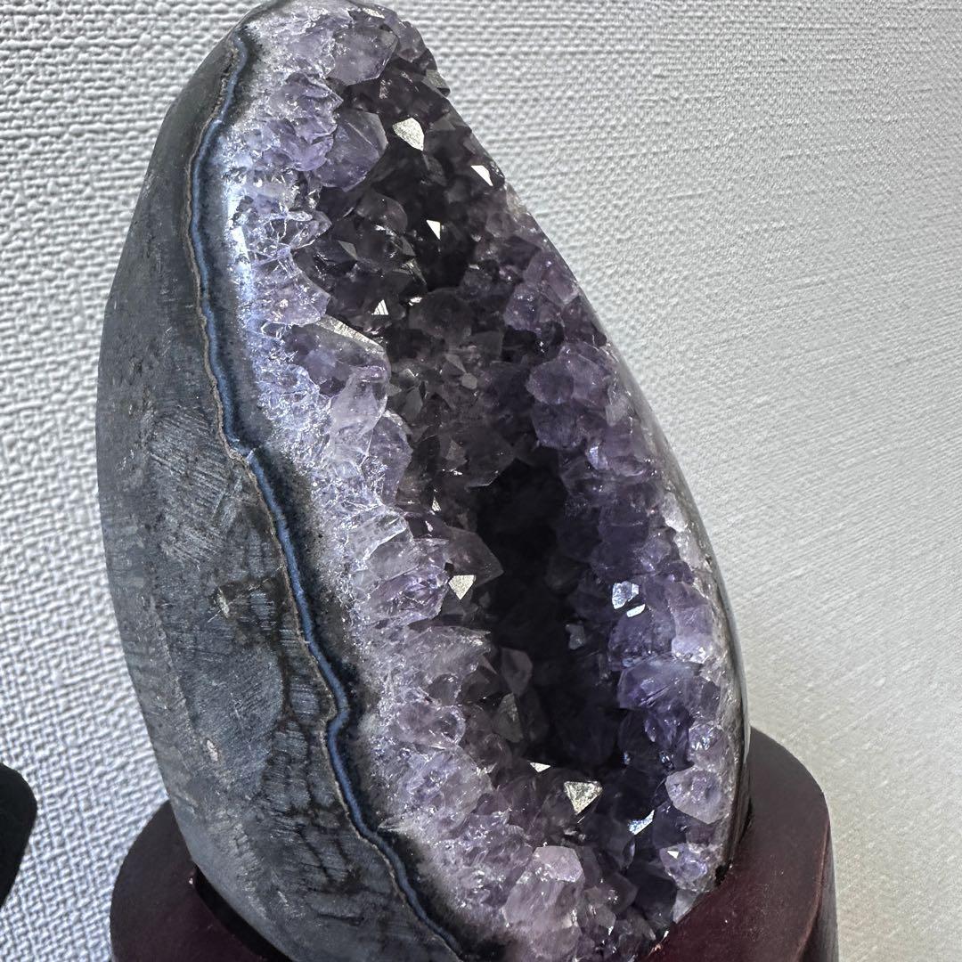 濃紫の煌めきウルグアイ産☆キラキラ☆アメジストクラスターパワーストーンA1108