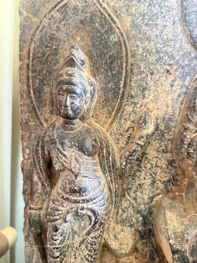 中国　石佛　三尊佛　台付　仏教美術　高さ約51cm 送料込み251211