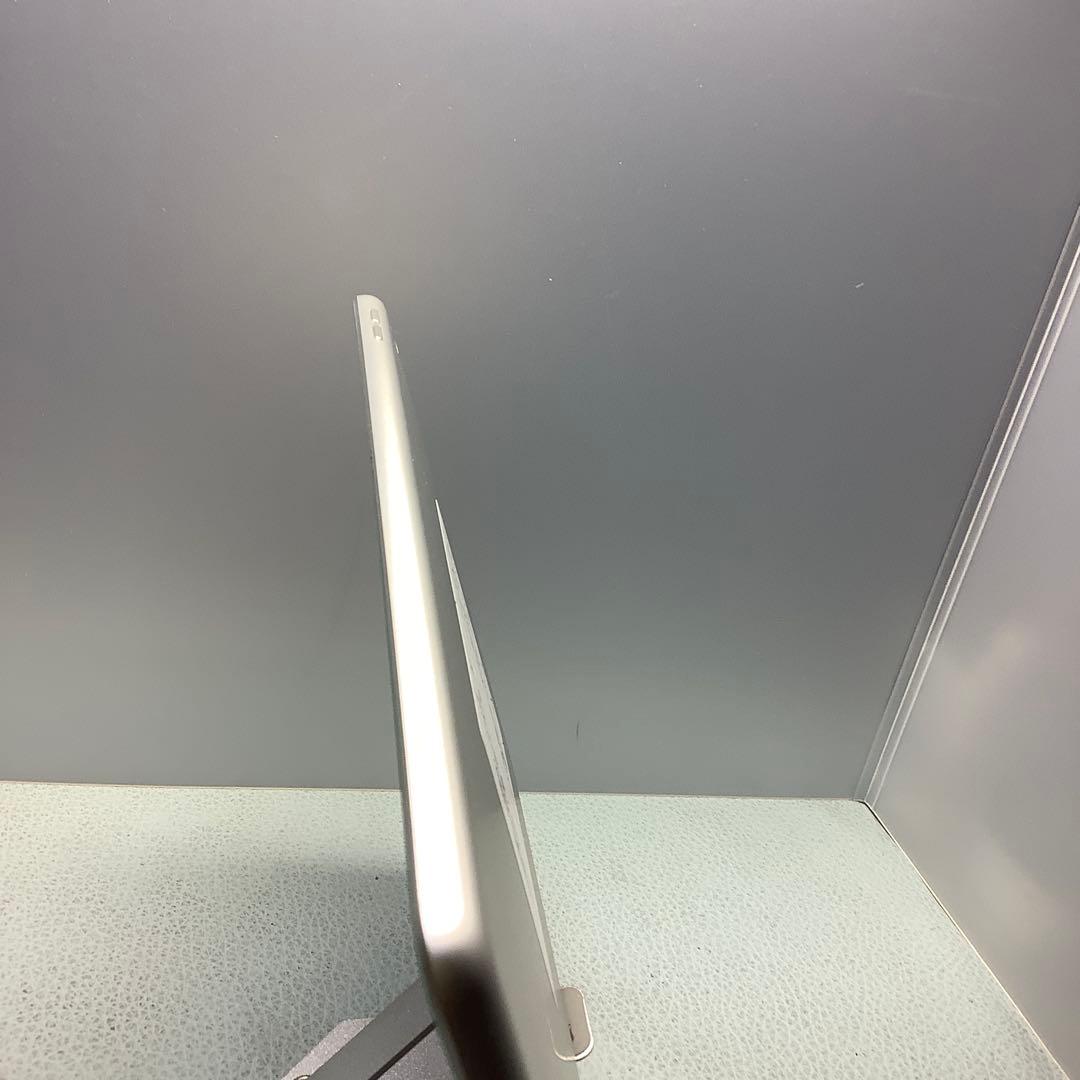 iPad第7世代32G wifi 新品PSEバッテリー100％美品