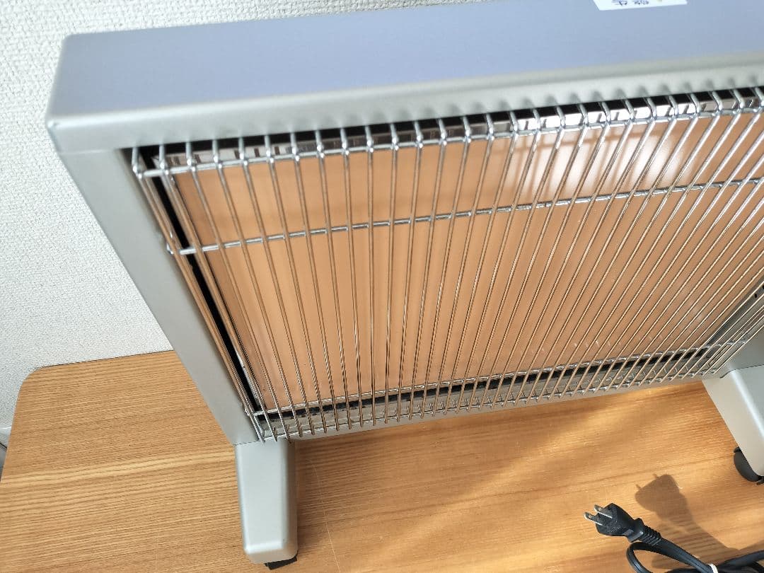 遠赤外線暖房器E800LSサンルミエキュート