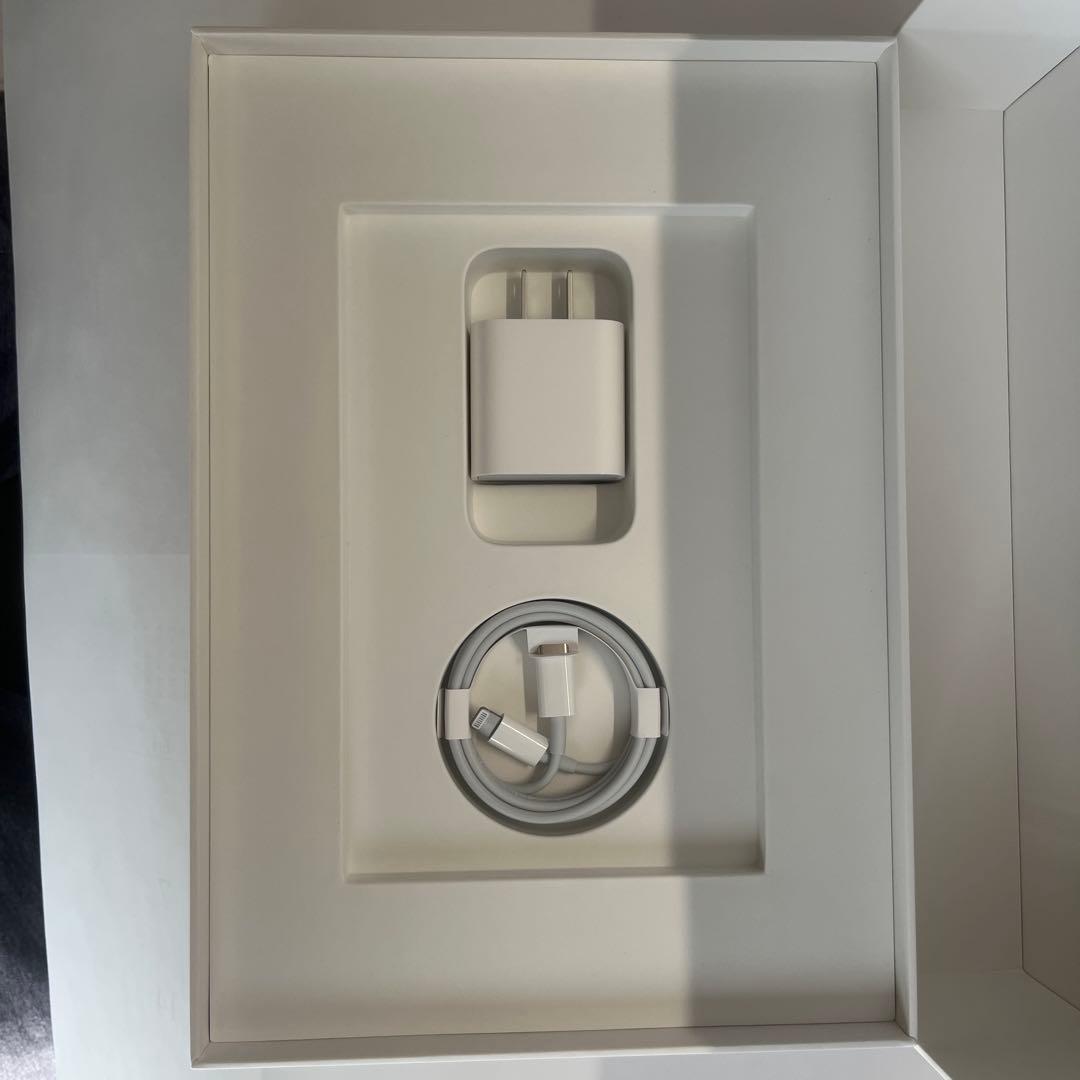 Apple iPad 10.2インチ スペースグレイ waaaak様