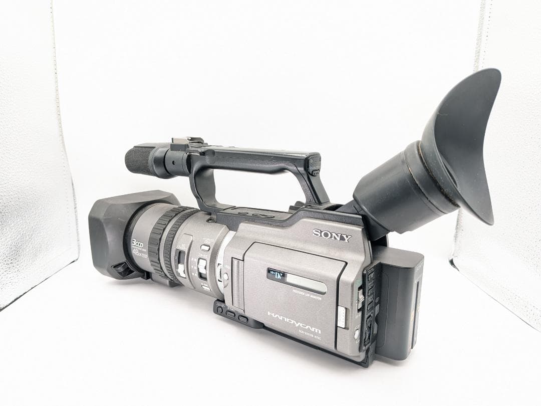 【きれいに録再可 】Sony ビデオカメラ DCR-VX2100